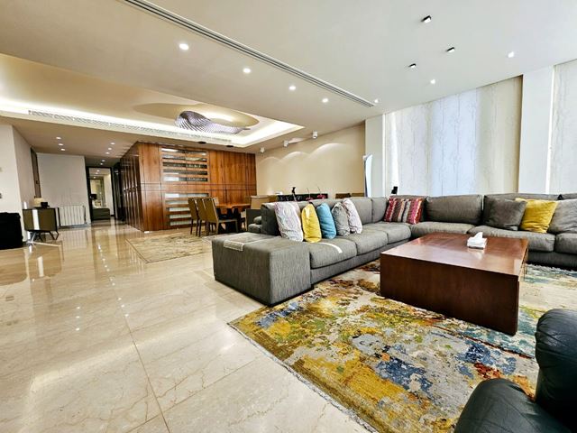 Apartment for sale in Ramlet El Bayda, Beirut