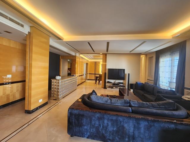 Furnished apartment for sale in Sodeco, Beirut - photo 2