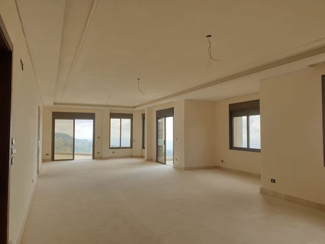 Apartment with a mountain view for sale in Aabediyeh, Aley