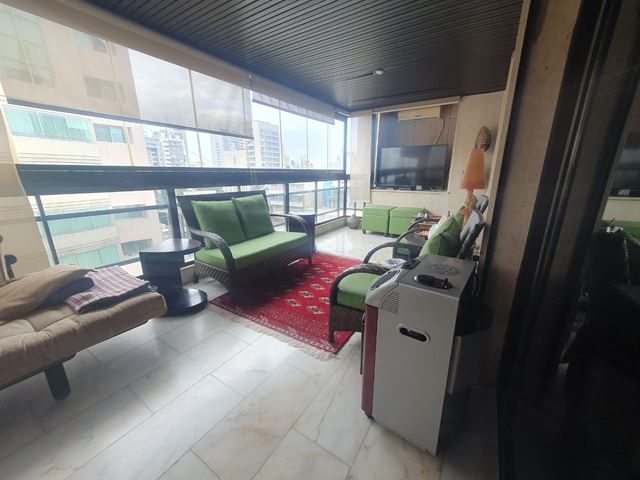 Apartment for sale in Hamra, Beirut - photo 2