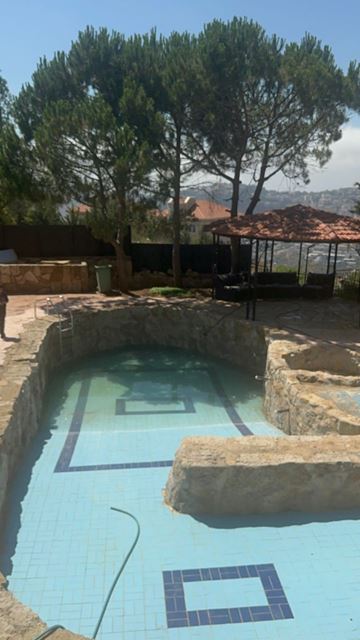Villa with a pool for sale in Bhamdoun, Aley - photo 2