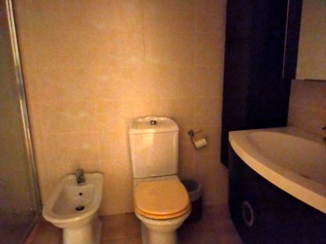 شقة بإطلالة على البحر للبيع في عين التني، بيروت - صورة 3