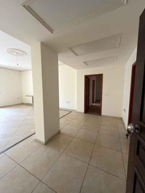 Apartment for sale in Achrafieh, Beirut - photo 2