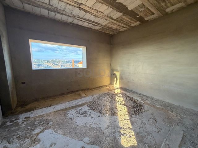 Apartment with a terrace for sale in Baissour, Aley - photo 2