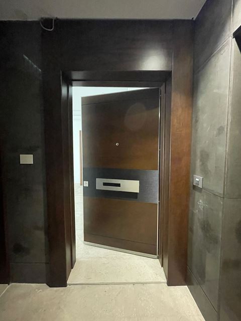 شقة للبيع في جل الديب، المتن - صورة 2