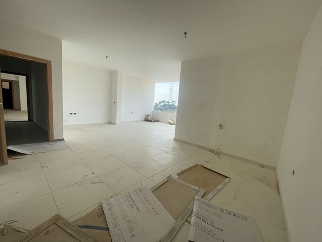 Sea-view apartment for sale in Nabey, Metn - photo 3