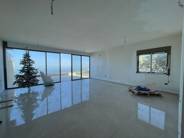 Sea-view apartment for sale in Nabey, Metn