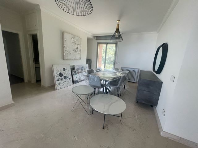 Sea-view apartment for sale in Ain Saade, Metn - photo 2