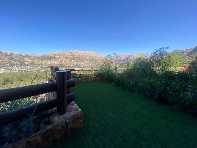 Chalet with a pool for rent in Fakra, Keserwan - photo 3