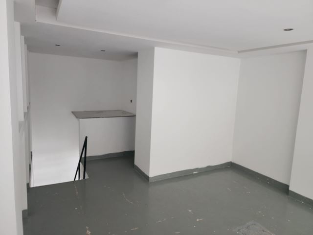 Store for sale in Sin El Fil, Metn - photo 2