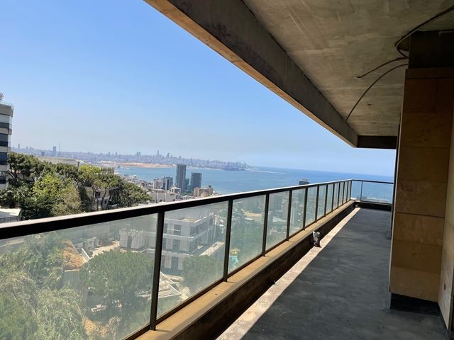 Sea-view apartment for sale in Rabieh, Metn - photo 2