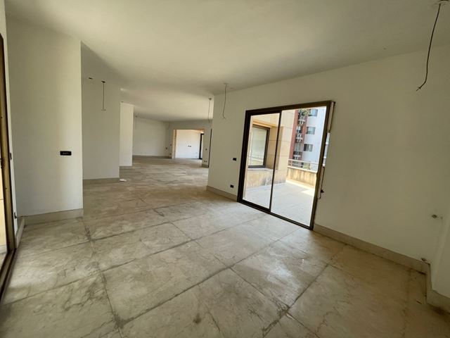 Apartment for sale in Achrafieh, Beirut