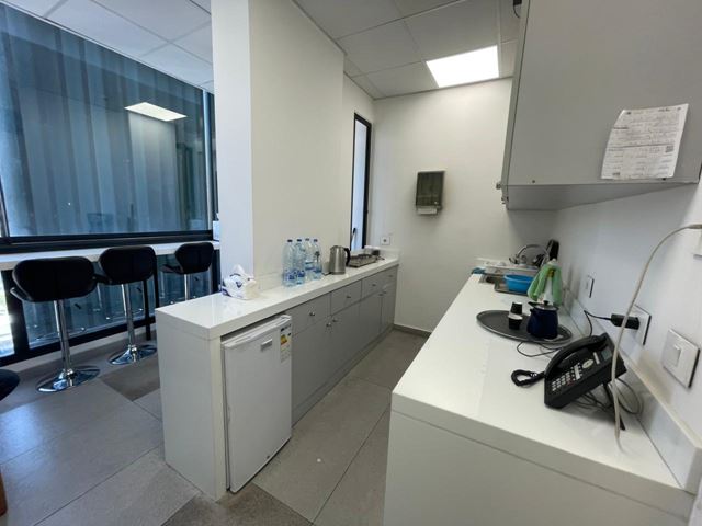 Office for rent in Sin El Fil, Metn - photo 3