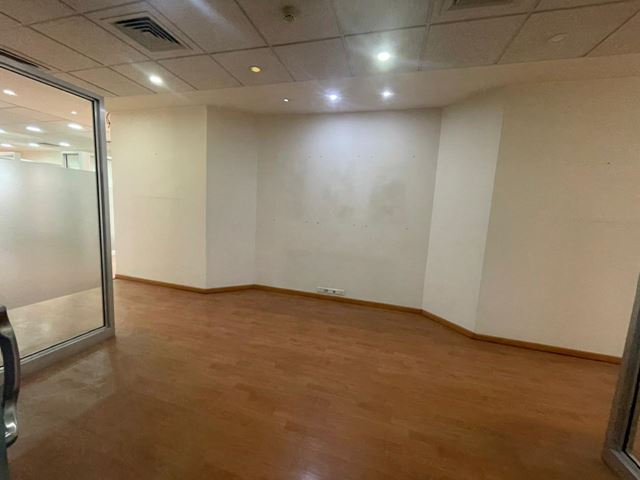 Office for rent in Sin El Fil, Metn - photo 2