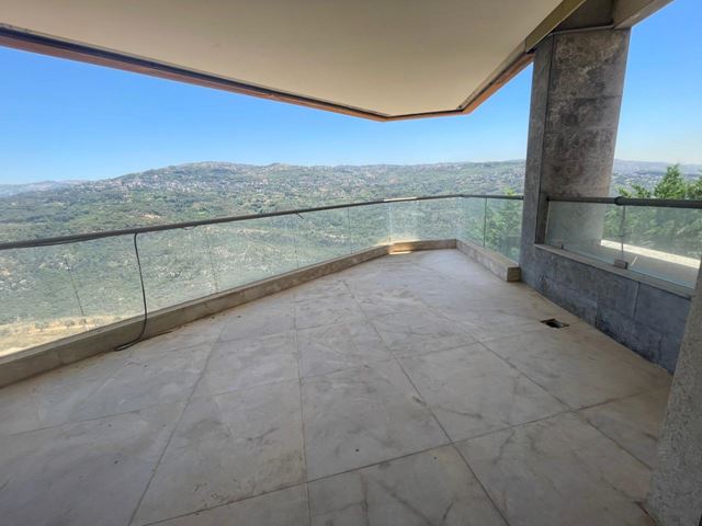 Apartment with a pool for sale in Bet Mery, Metn