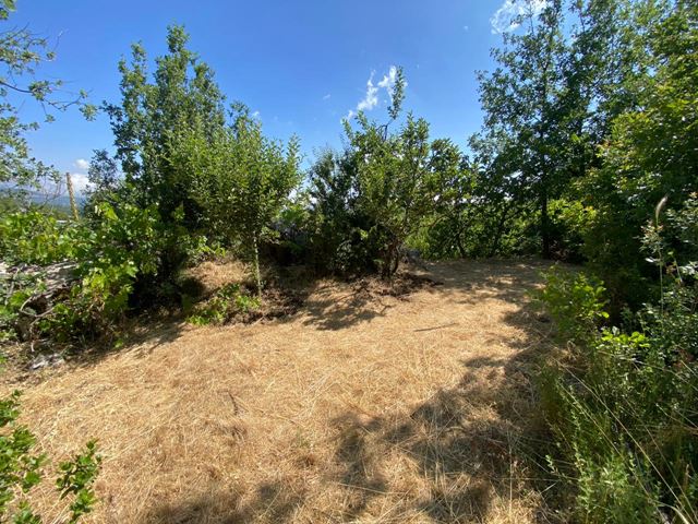 Land with a mountain view for sale in Faytroun, Keserwan