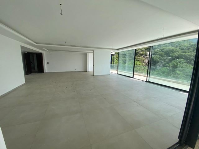 Sea-view apartment for sale in Kfarhabeib, Keserwan