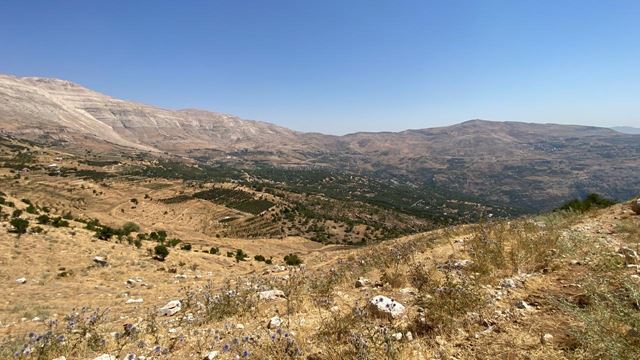 Land with a mountain view for sale in Fakra, Keserwan - photo 3