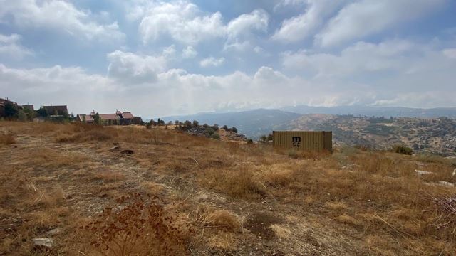 Land with a mountain view for sale in Fakra, Keserwan - photo 2