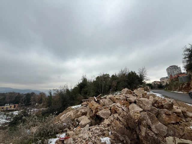 Land with a mountain view for sale in Klayaat, Keserwan - photo 3
