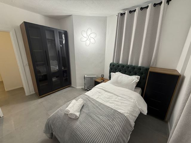 Chalet with a mountain view for rent in Faytroun, Keserwan - photo 2