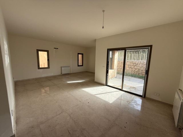 Apartment with a terrace for sale in Ballouneh, Keserwan