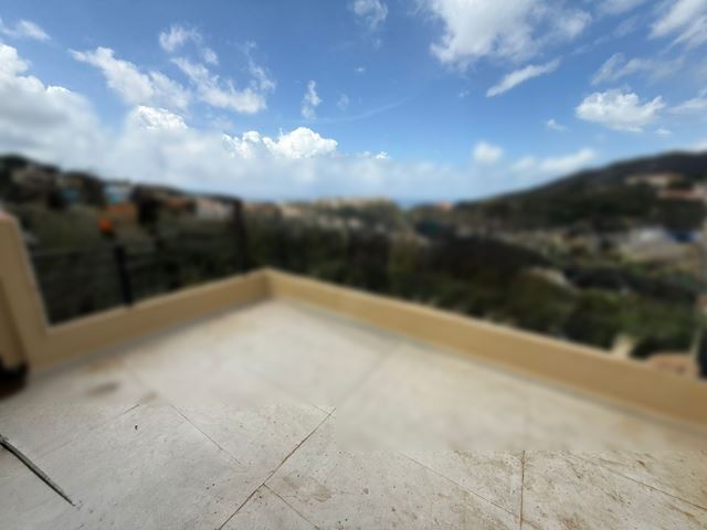 Apartment with a terrace for sale in Zouk mikhayel, Keserwan - photo 3