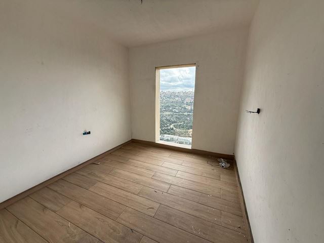 Villa with a terrace for sale in Ashkout, Keserwan - photo 3