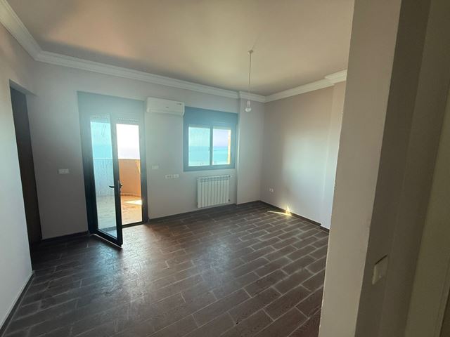 Sea-view apartment for sale in Jal El Dib, Metn - photo 2