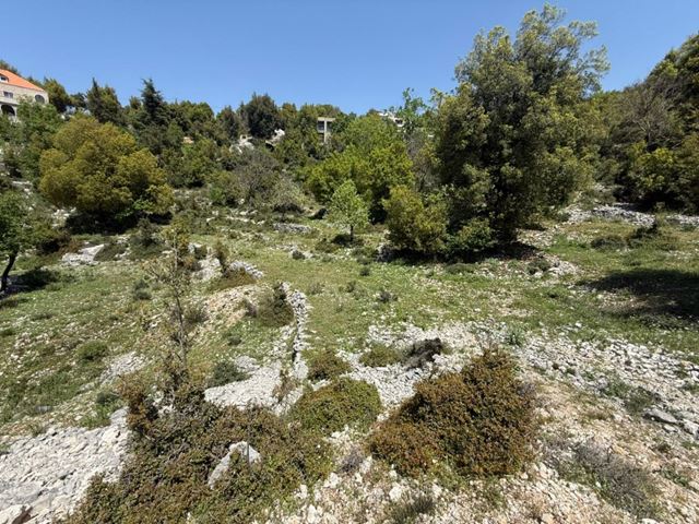 Land with a mountain view for sale in Ashkout, Keserwan - photo 2