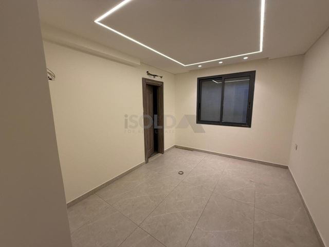 Apartment with a mountain view for sale in Zouk mikhayel, Keserwan - photo 2