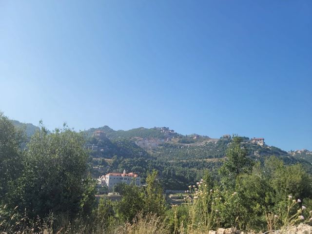 Land with a mountain view for sale in Ashkout, Keserwan