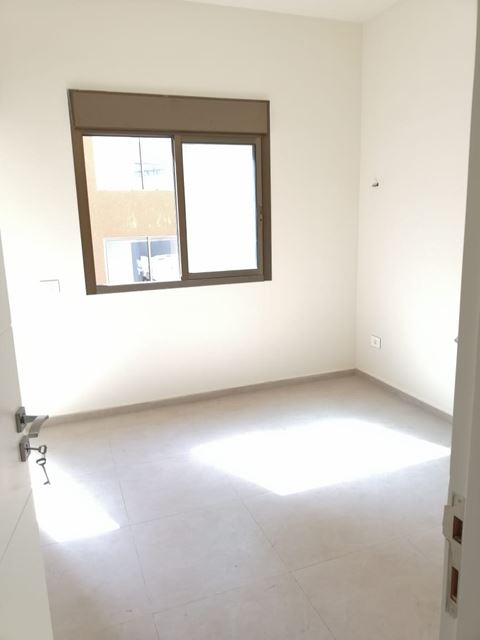 Sea-view apartment for rent in Ant Elias, Metn - photo 2