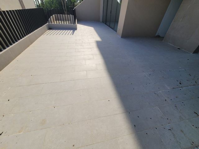 Apartment with a terrace for sale in Yarzeh, Baabda - photo 3