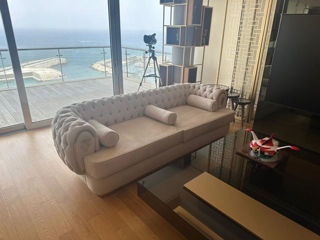 Sea-view apartment for sale in Rawche, Beirut