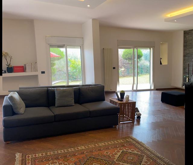 Apartment with a terrace for sale in Wadi chahrour el ouliya, Baabda - photo 2