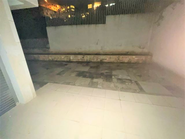 Apartment with a terrace for sale in Rihaniyeh, Baabda - photo 2
