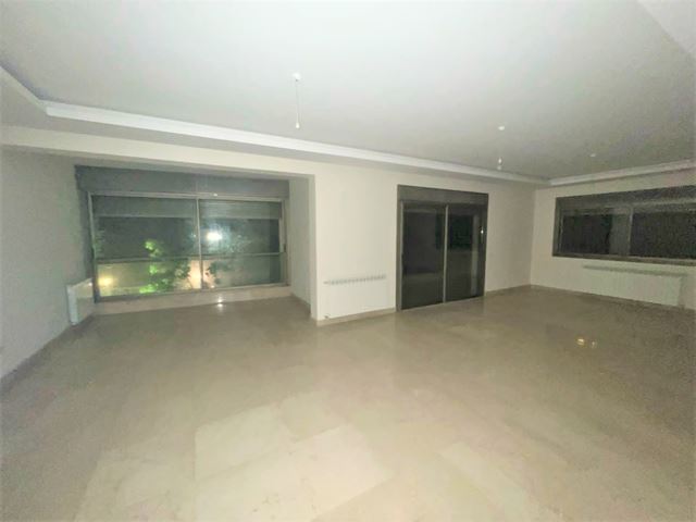 Apartment with a terrace for sale in Rihaniyeh, Baabda - photo 3