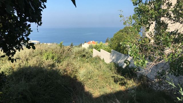 Sea-view villa for sale in Jdayel, Jbeil
