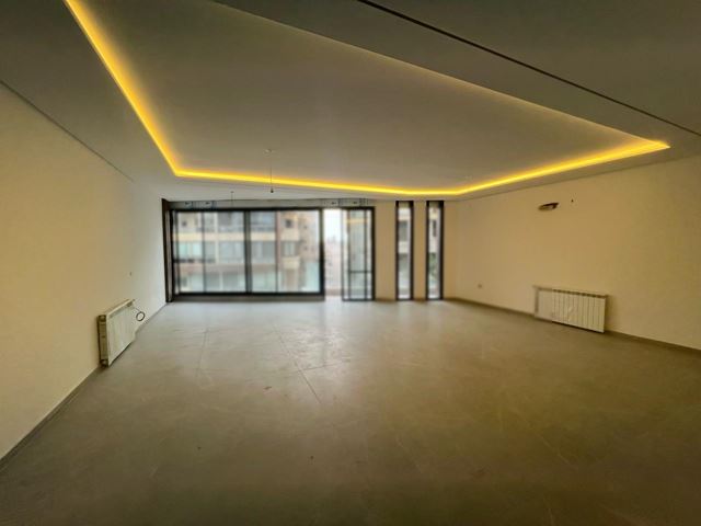 Apartment with a terrace for sale in New Mar Takla,, Baabda - photo 2