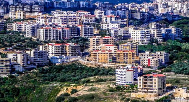 أرض بإطلالة على الجبل للبيع في مار تقلا، بعبدا - صورة 2