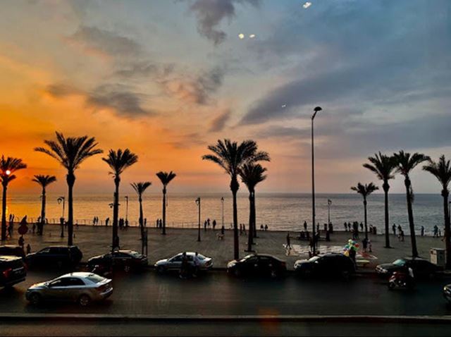 Sea-view land for sale in Ain el mrayseh, Beirut