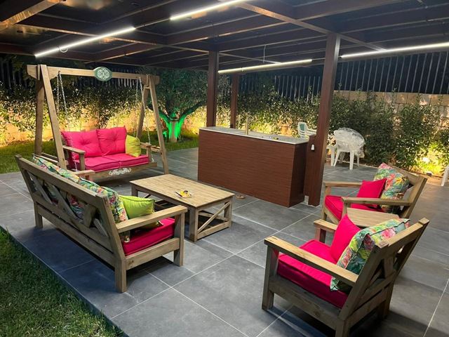 Villa with a garden for sale in Monteverde, Metn