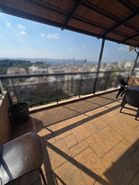 Sea-view apartment for sale in Mar Takla, Baabda - photo 2