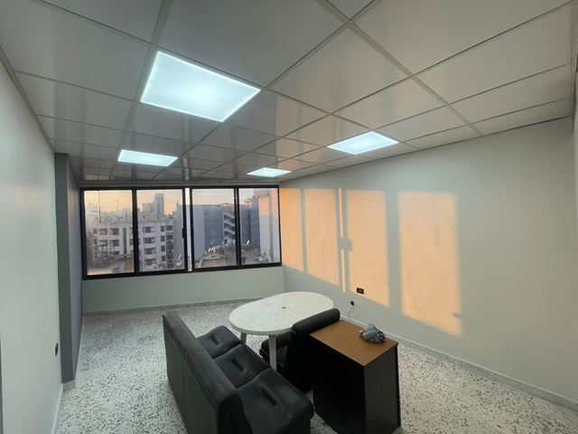 Office for rent in Clemenceau, Beirut - photo 3