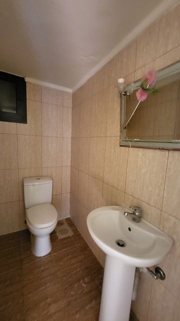 Apartment with a garden for sale in Dbaye, Metn - photo 2
