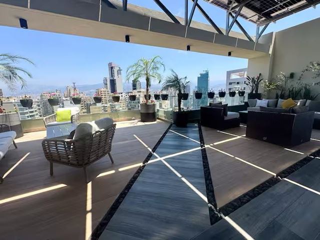 Apartment with a terrace for rent in Achrafieh, Beirut - photo 2