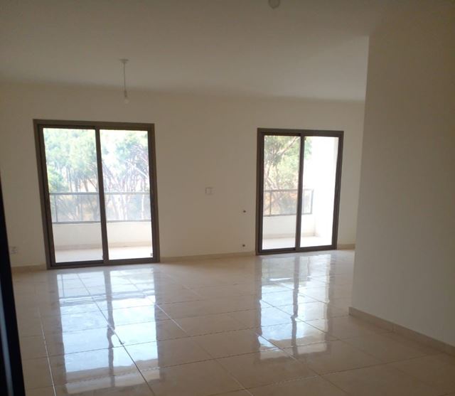 Apartment with a garden for sale in Mar Rukuz, Metn - photo 2