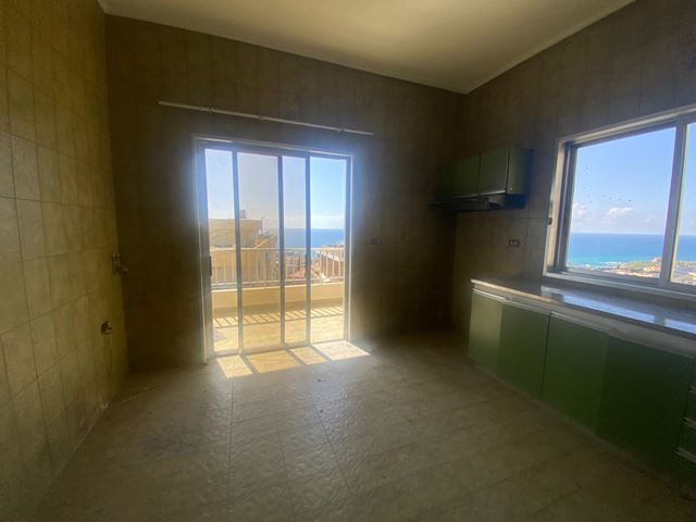 Apartment for sale in Jbeil - photo 2