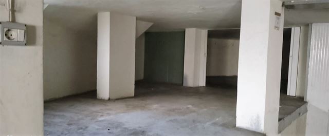 Warehouse for sale in Dikwene, Metn